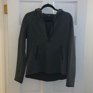 Lululemon sweatshirt
